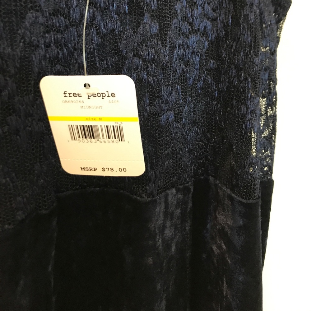 NWT Free People velvet dress - Picture 4 of 4